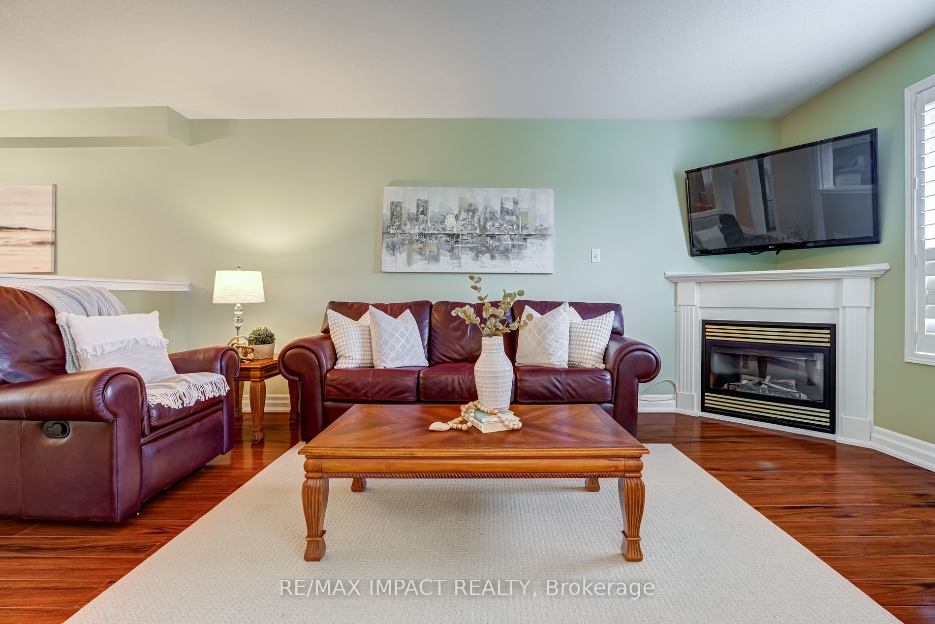 672 Coldstream Dr