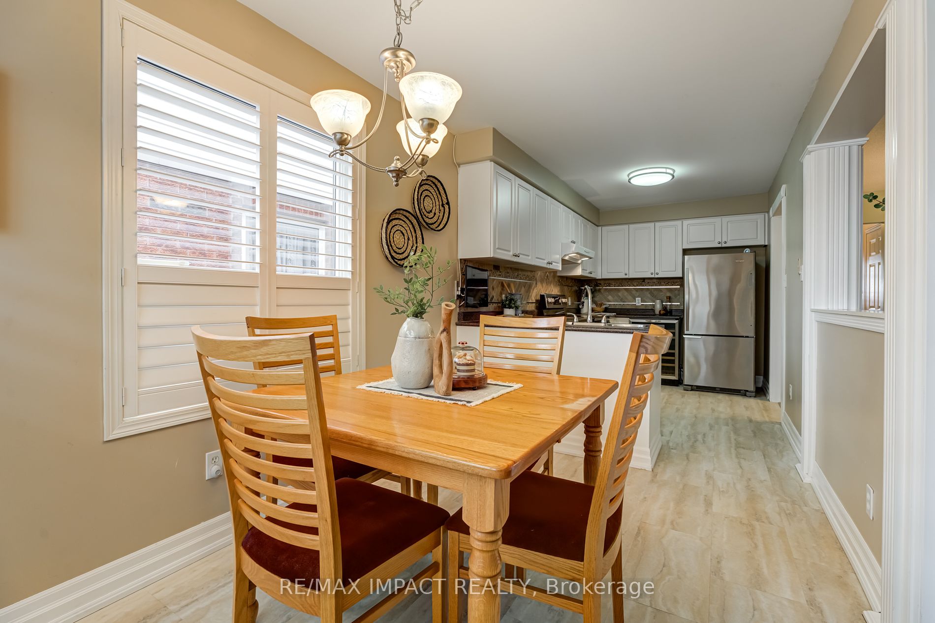 672 Coldstream Dr