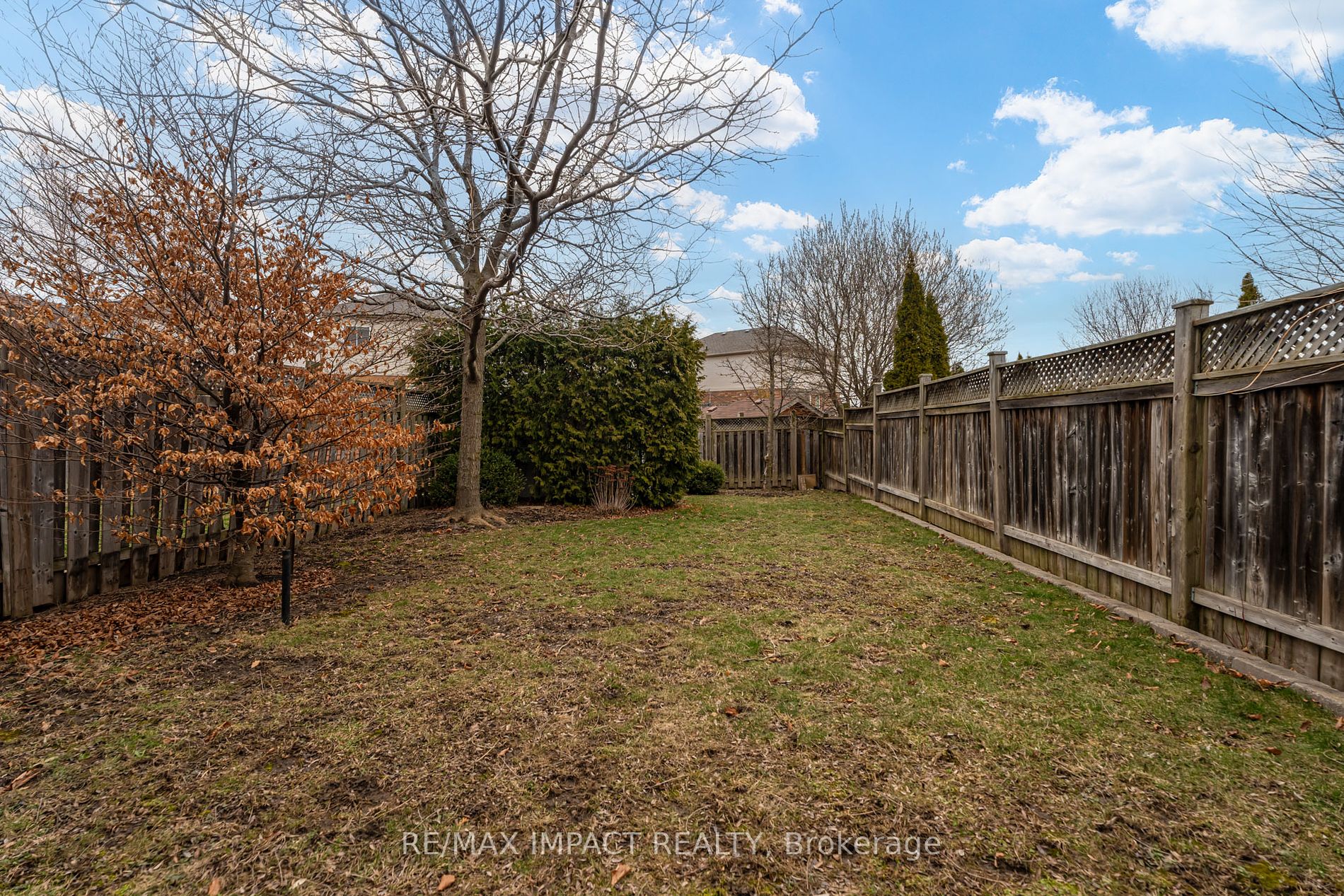 672 Coldstream Dr