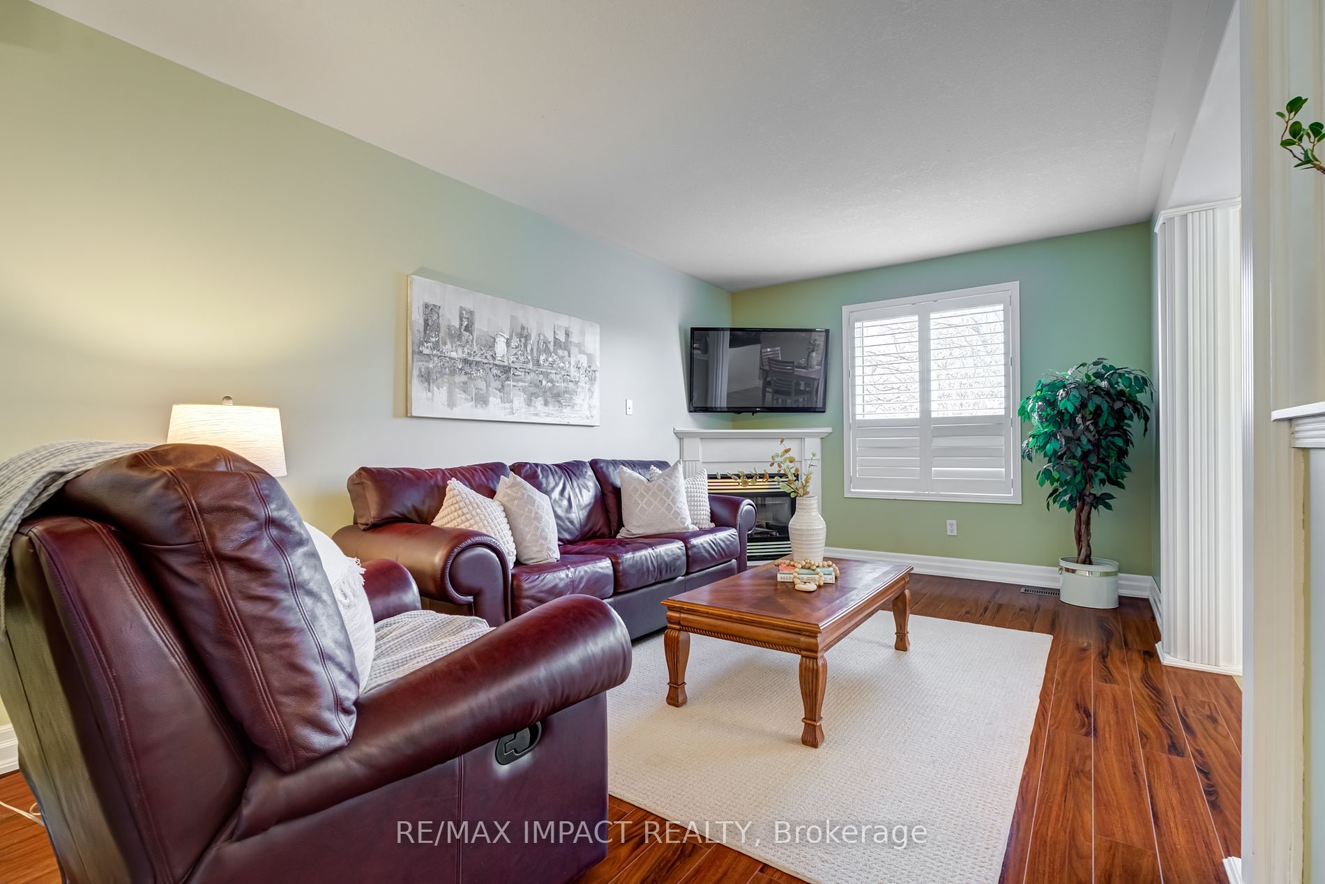 672 Coldstream Dr
