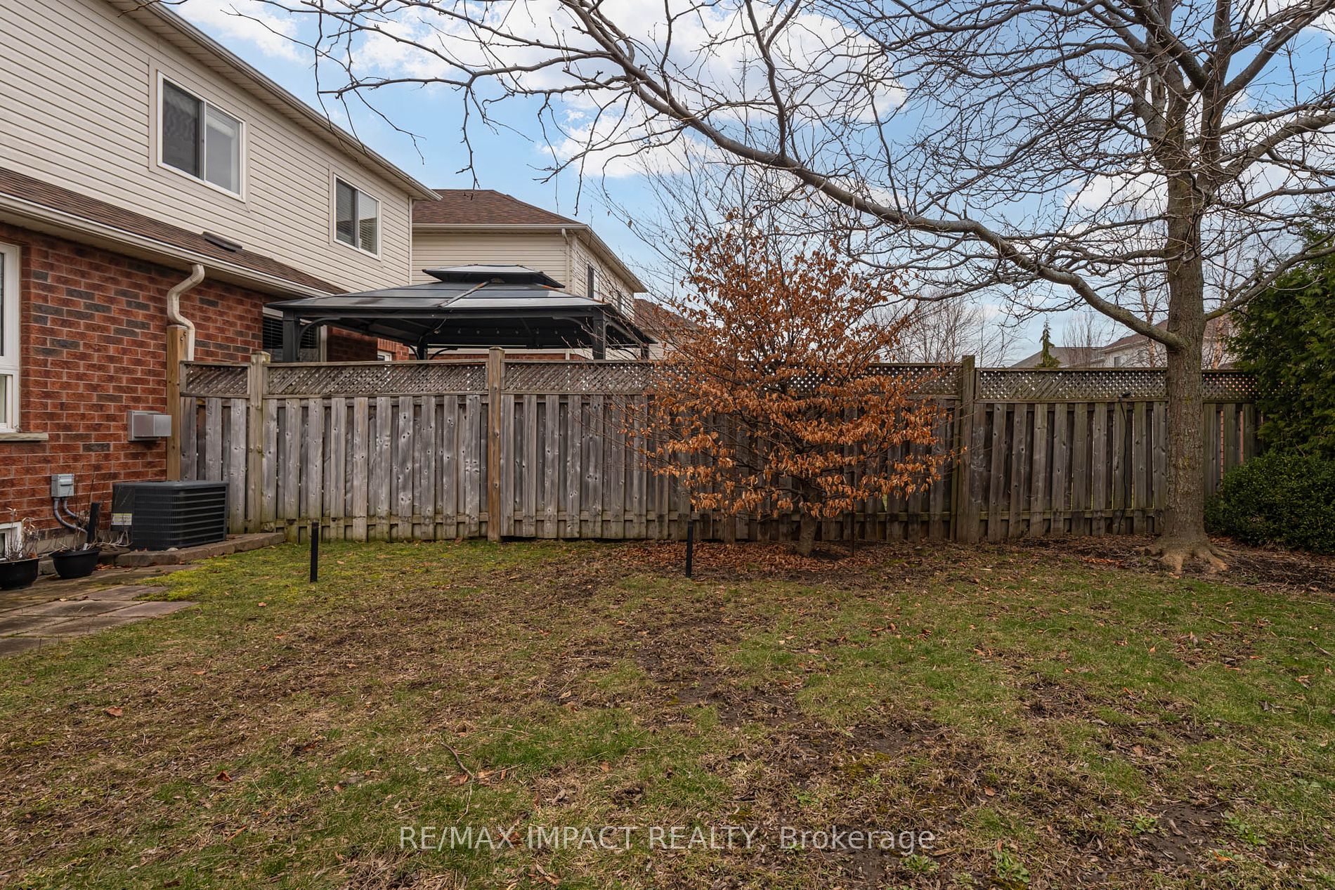 672 Coldstream Dr