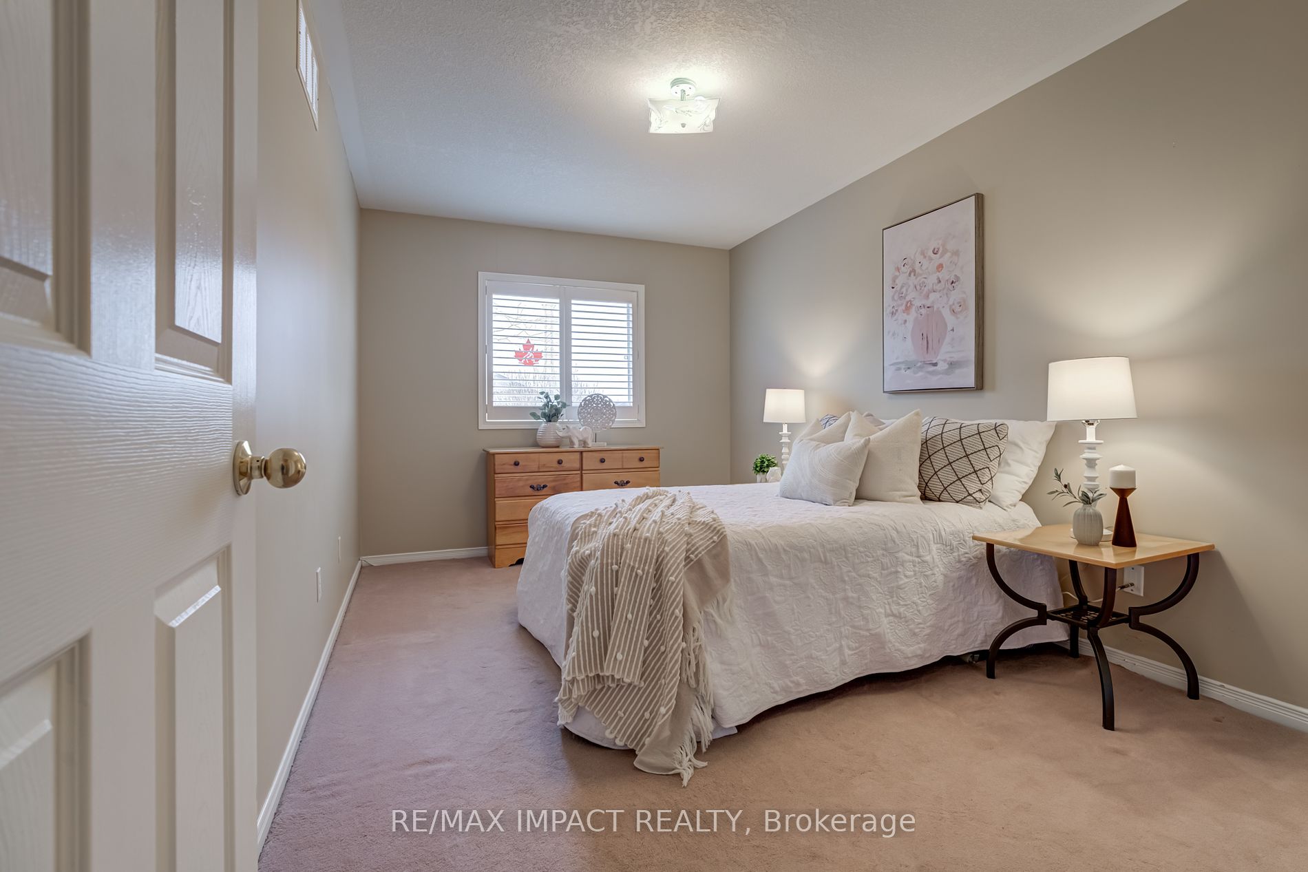 672 Coldstream Dr