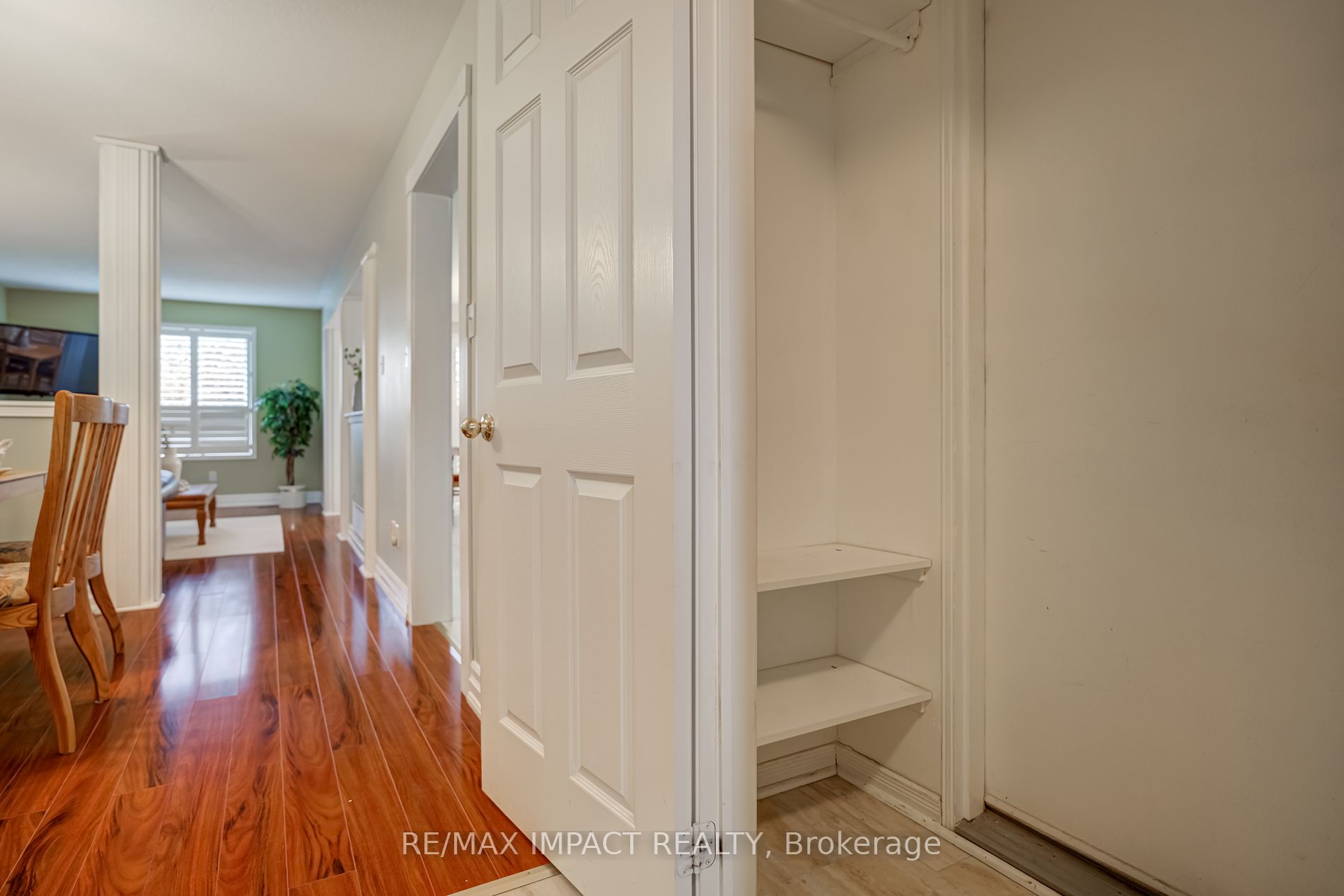 672 Coldstream Dr