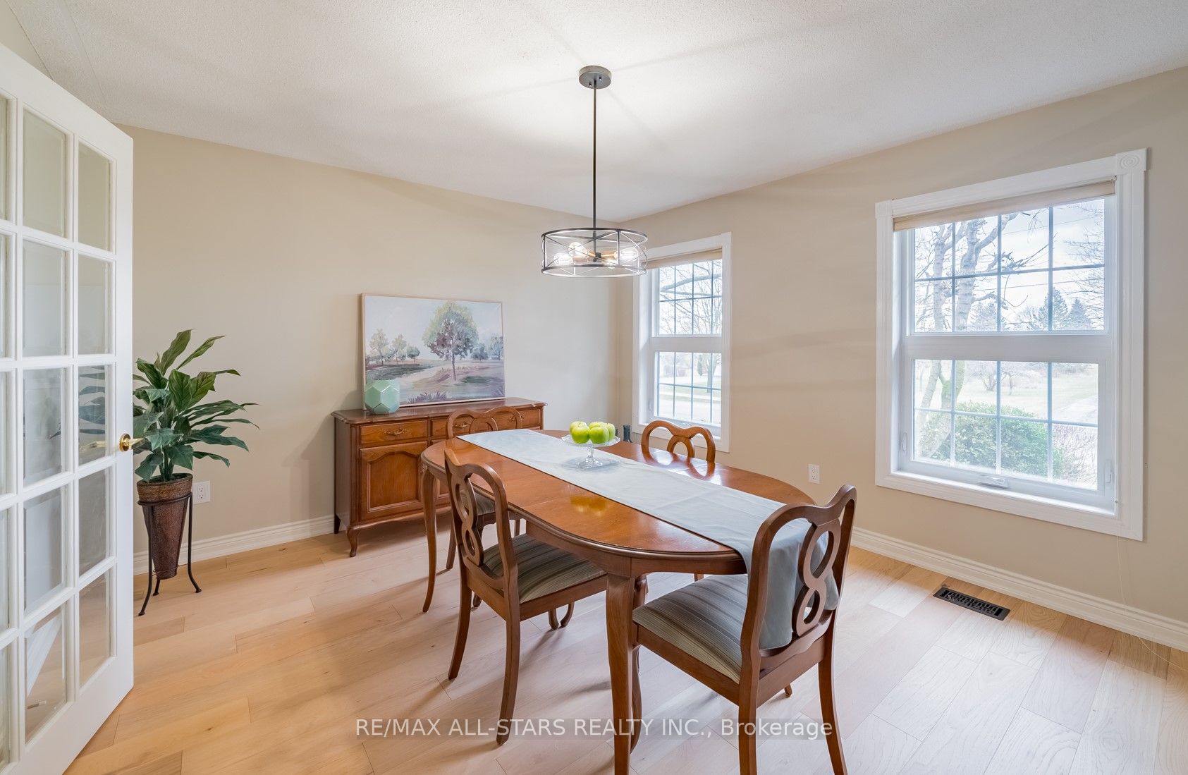276 Union Ave