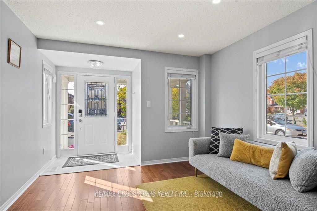 125 Lady May Dr