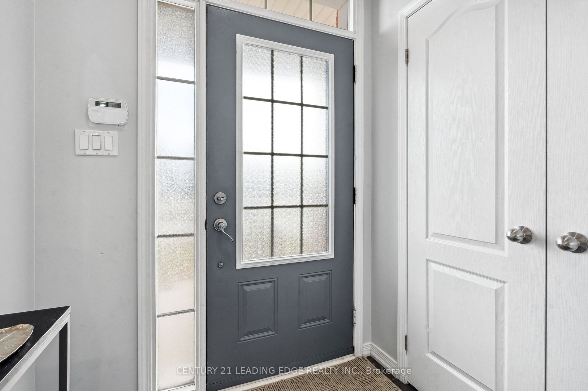 71 Chant Cres