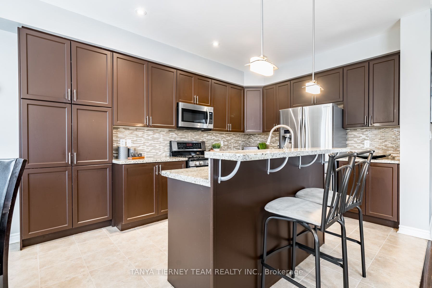 22 Chiswick Ave