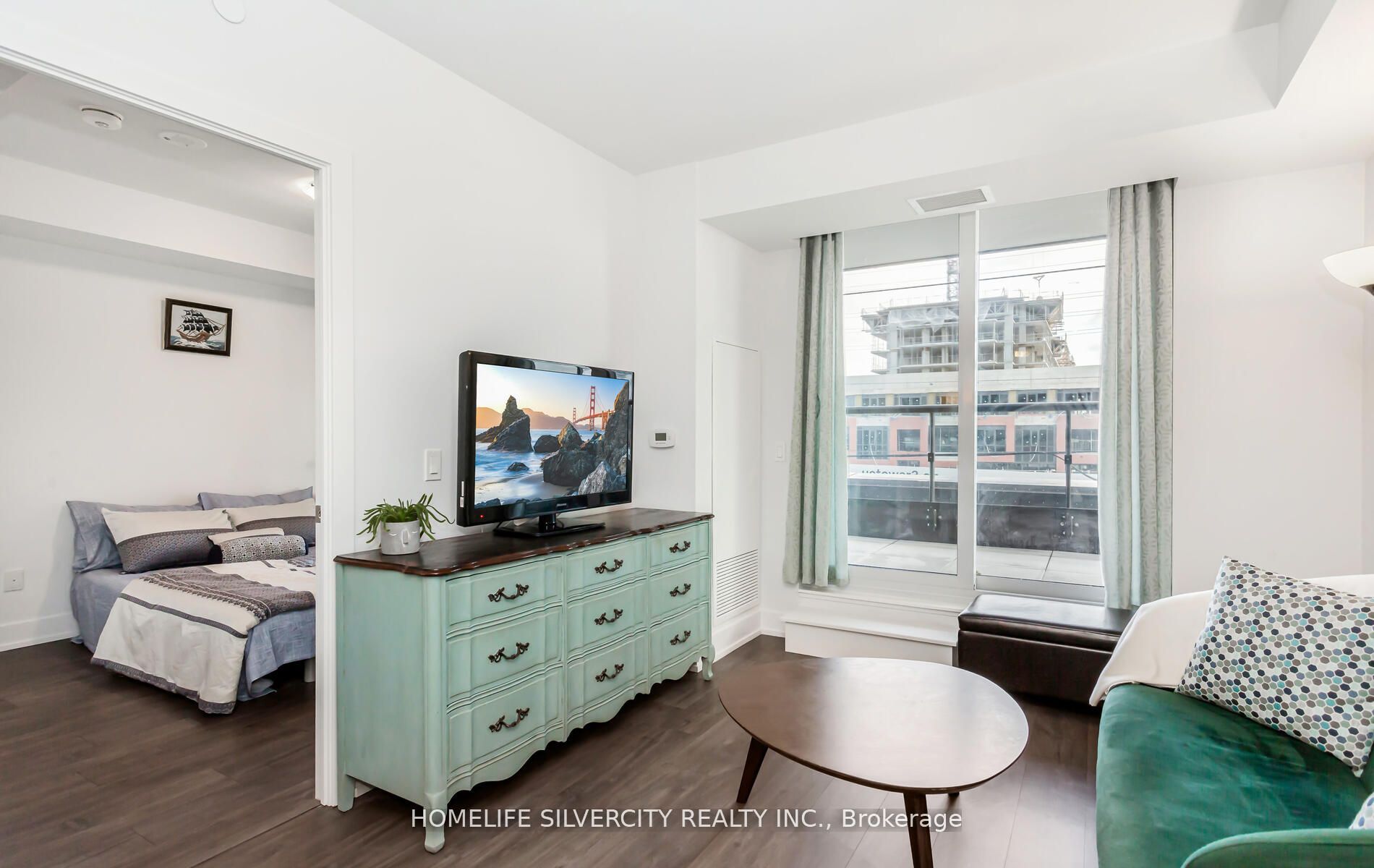 2550 Simcoe St N, #212