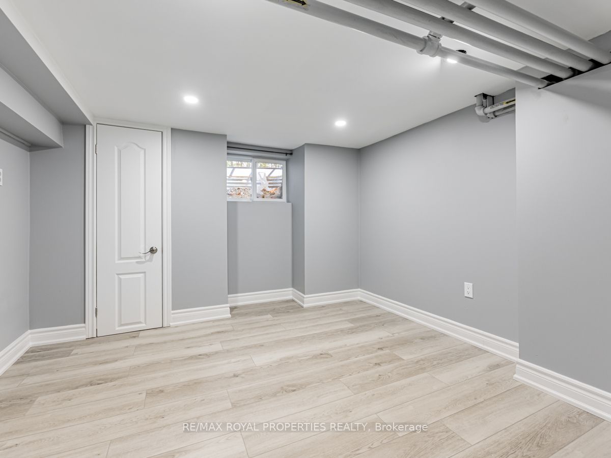 84 Doncaster Avenue