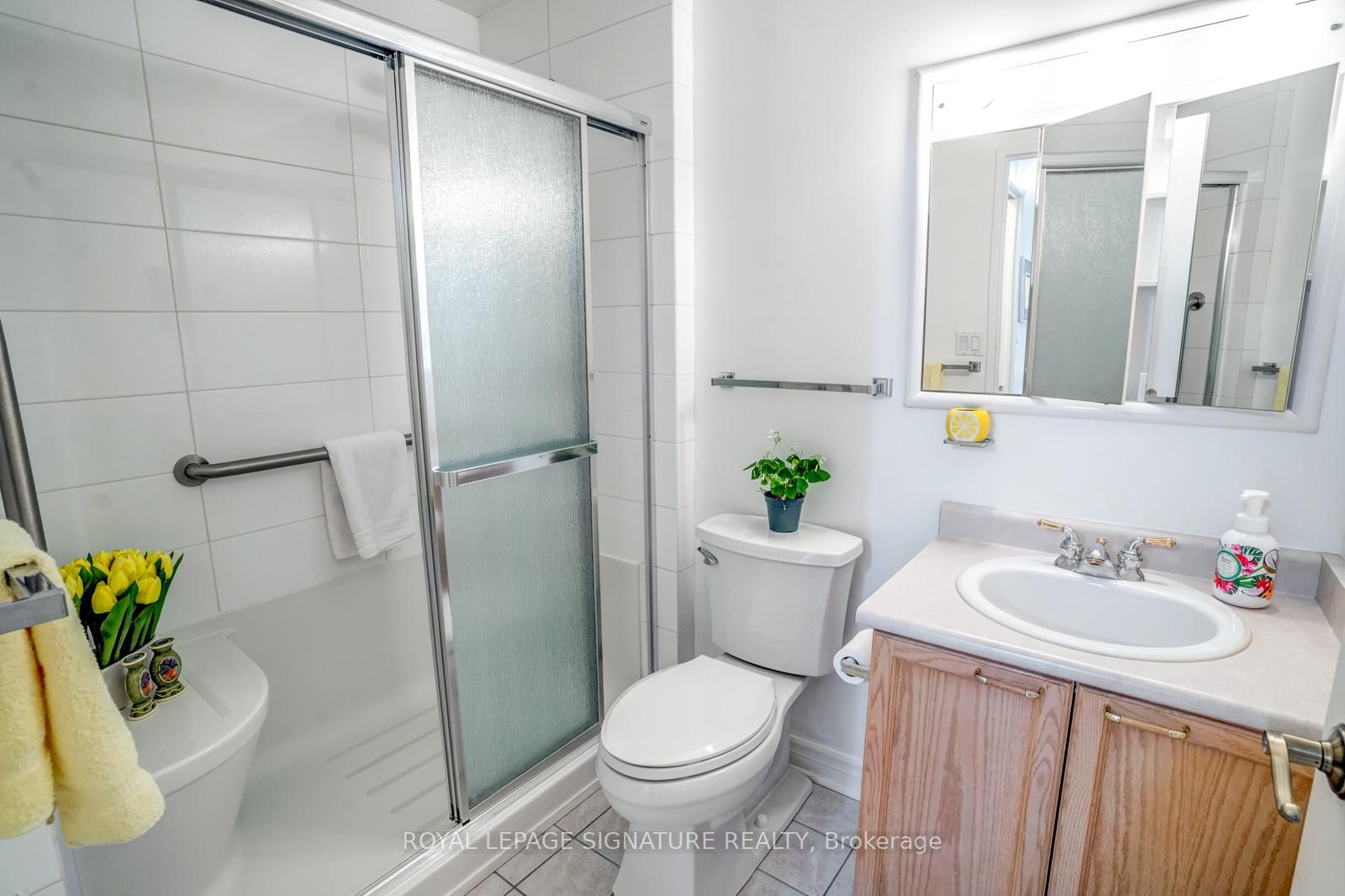 115 Bonis Ave, #115