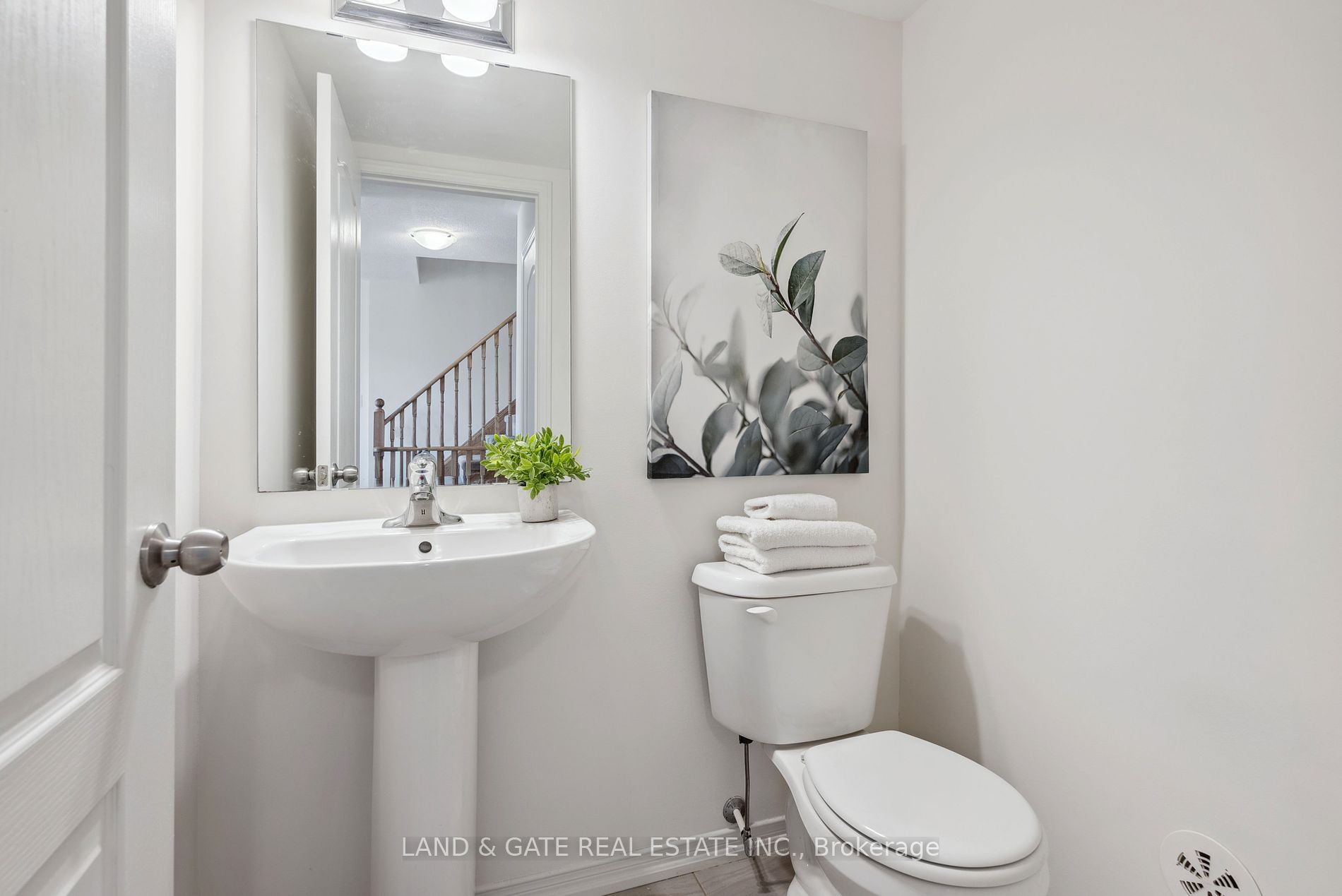 2653 Deputy Minister Path, #27