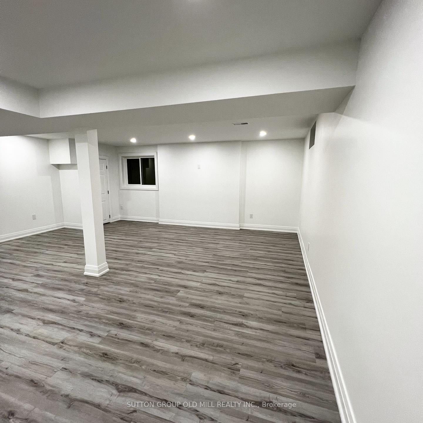 21 Regency Cres, #Bsmt