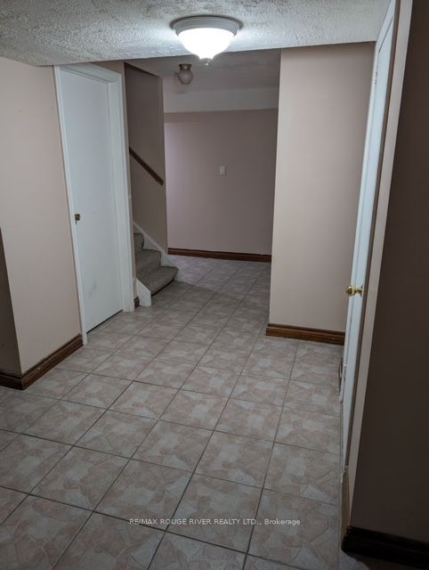 16 Bray Dr