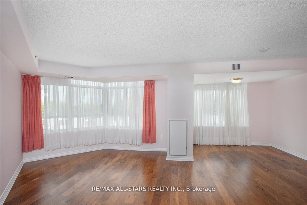 115 BONIS Ave, #413