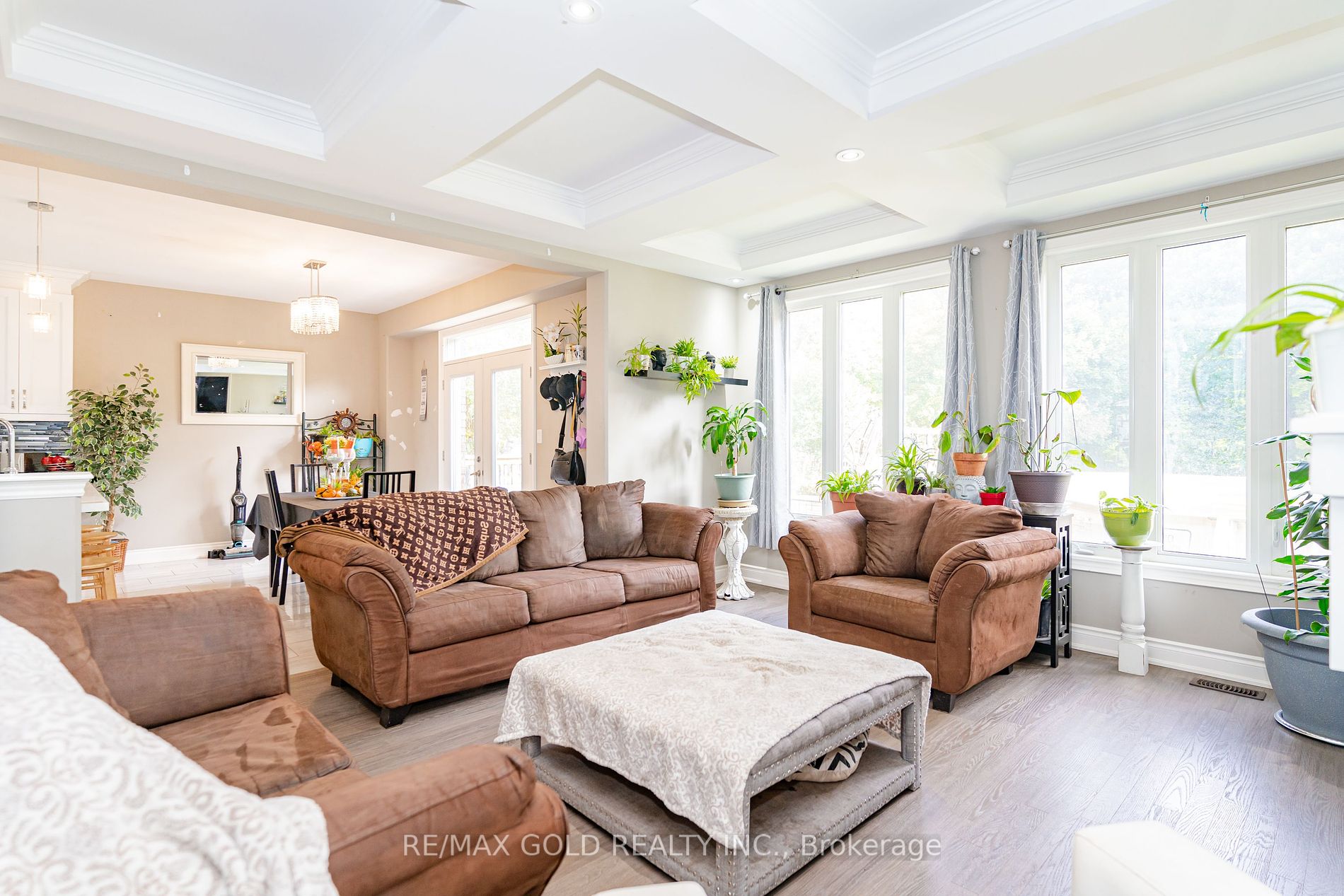 95 Townline Rd N