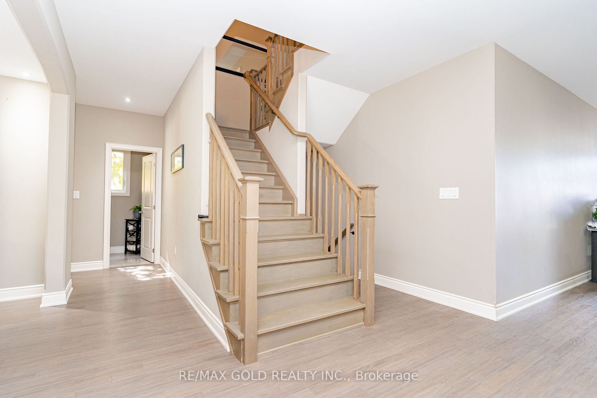 95 Townline Rd N