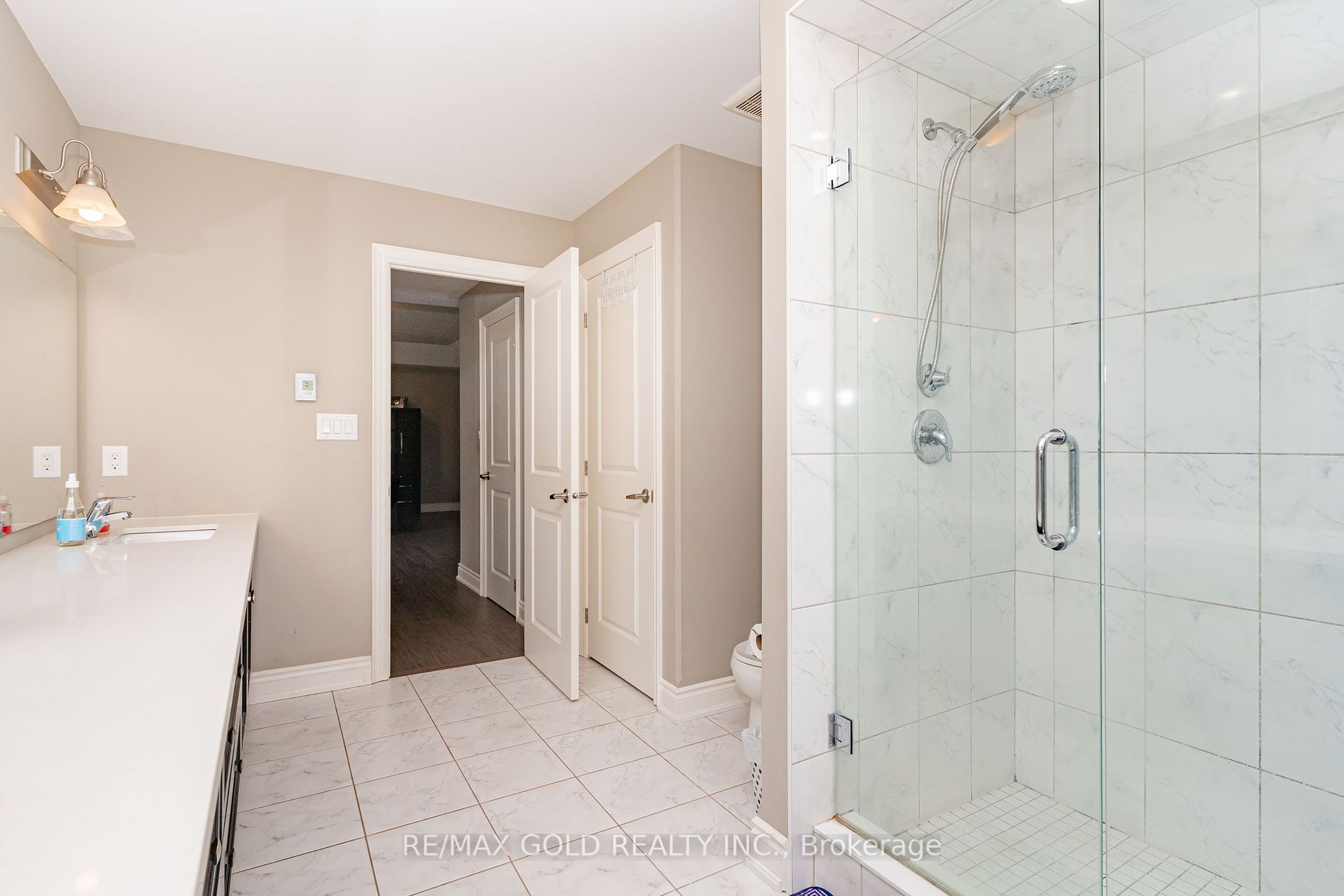 95 Townline Rd N