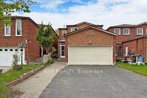 125 Roxanne Cres