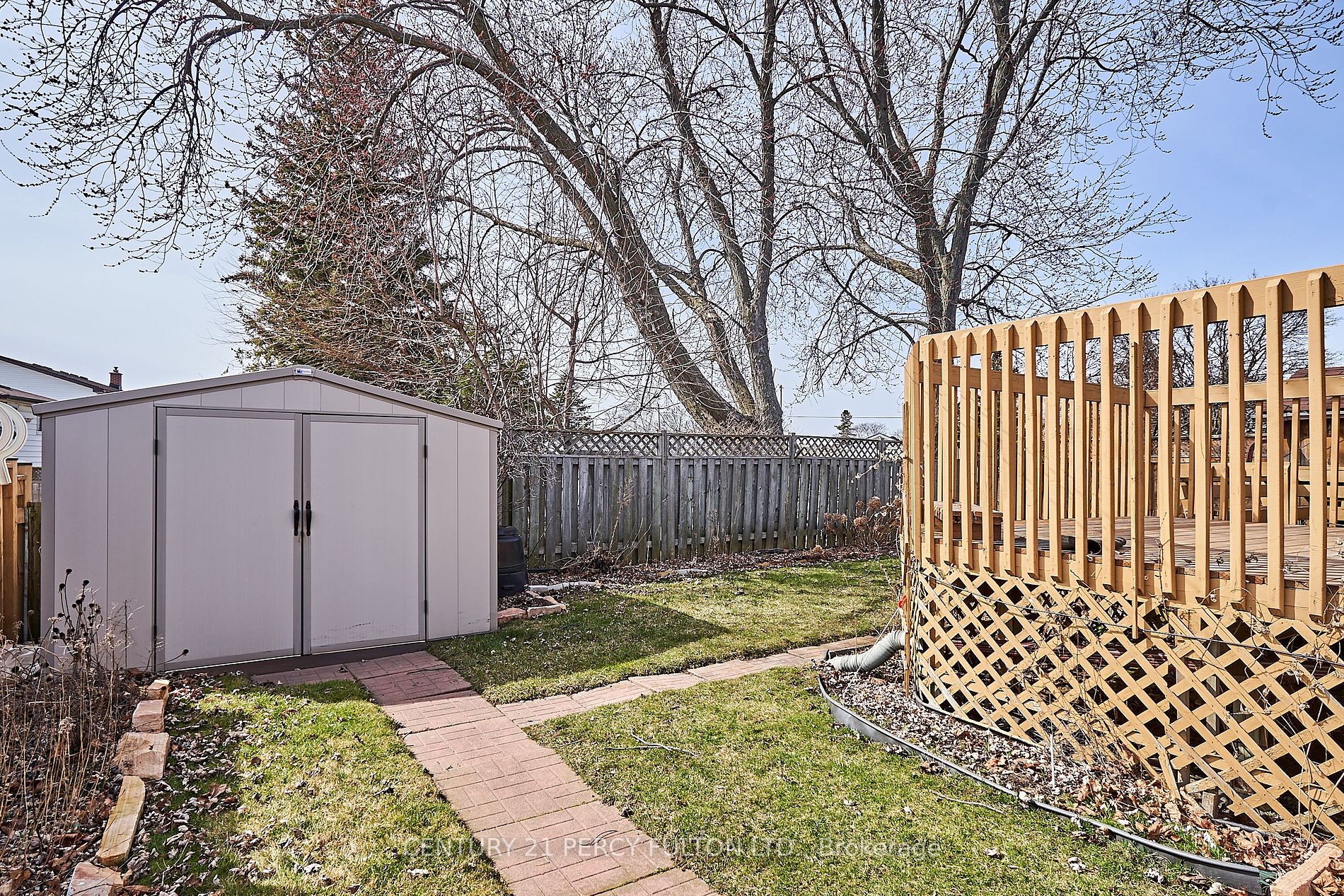 142 Athabasca St