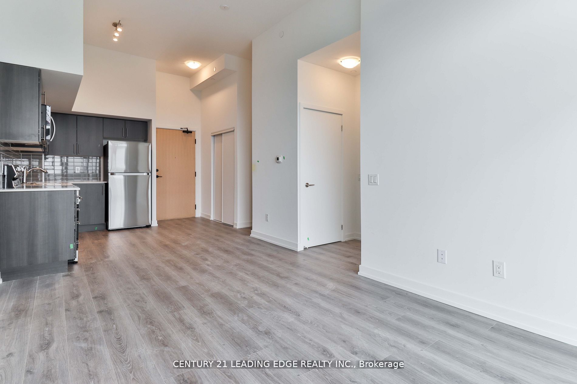 1480 Bayly St, #710