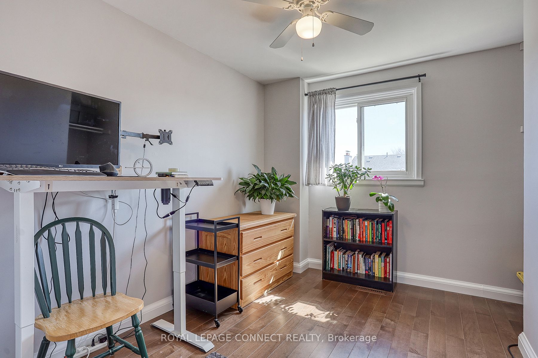 626 Sultana Sq