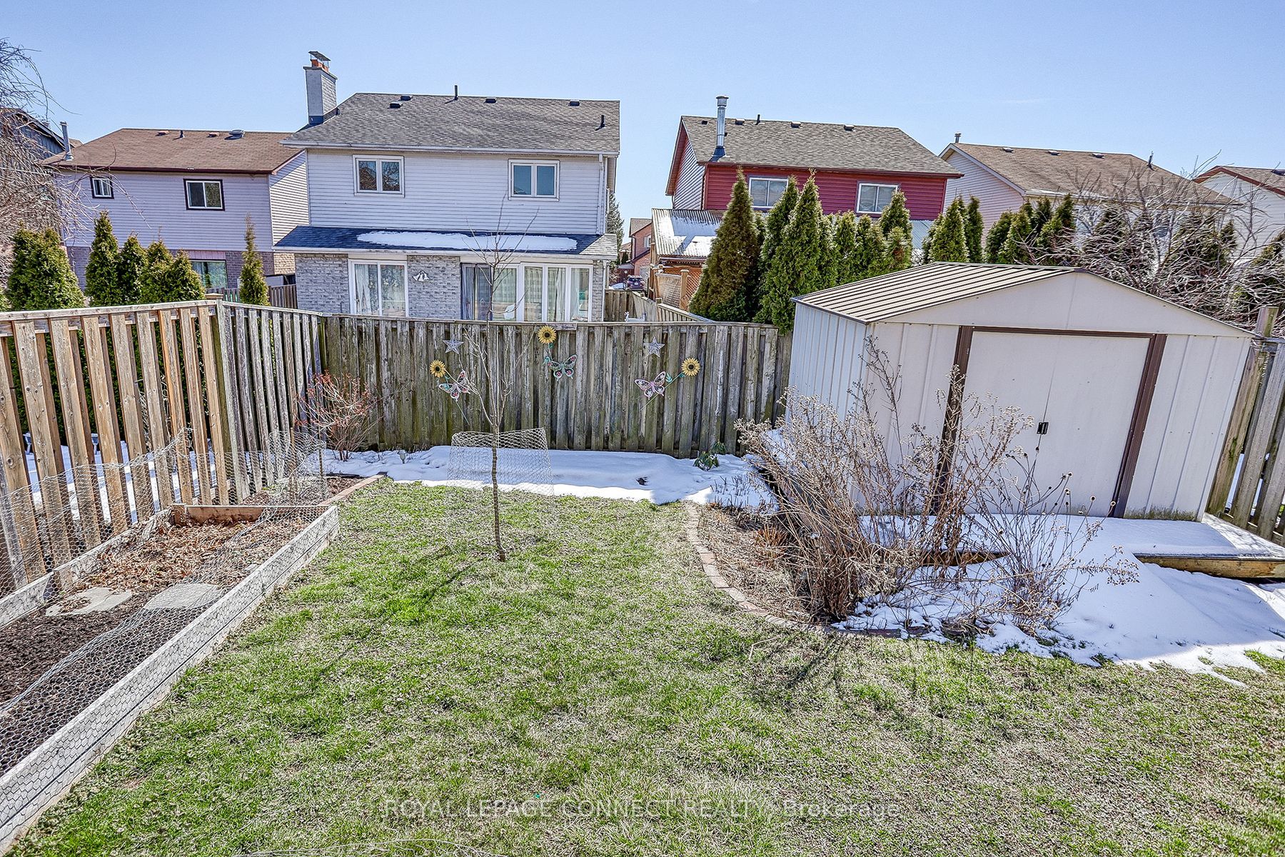 626 Sultana Sq