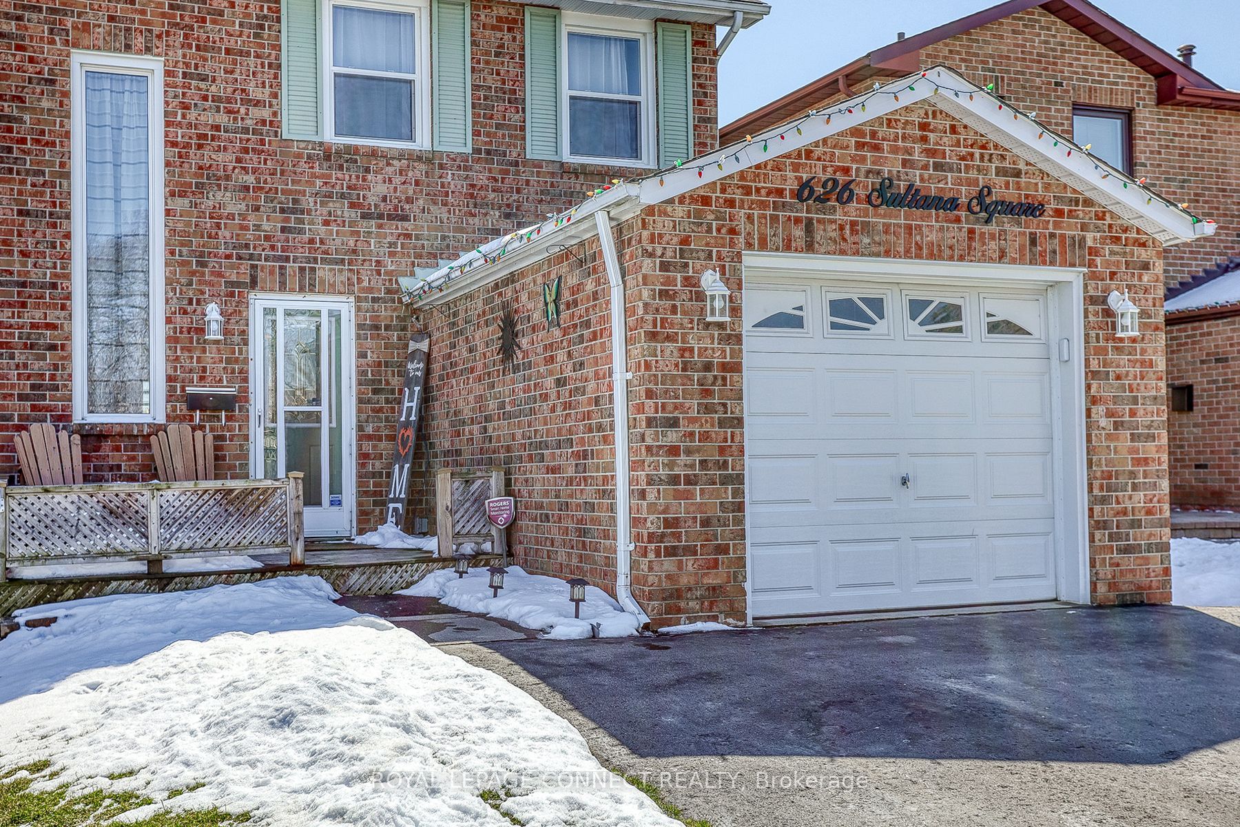 626 Sultana Sq
