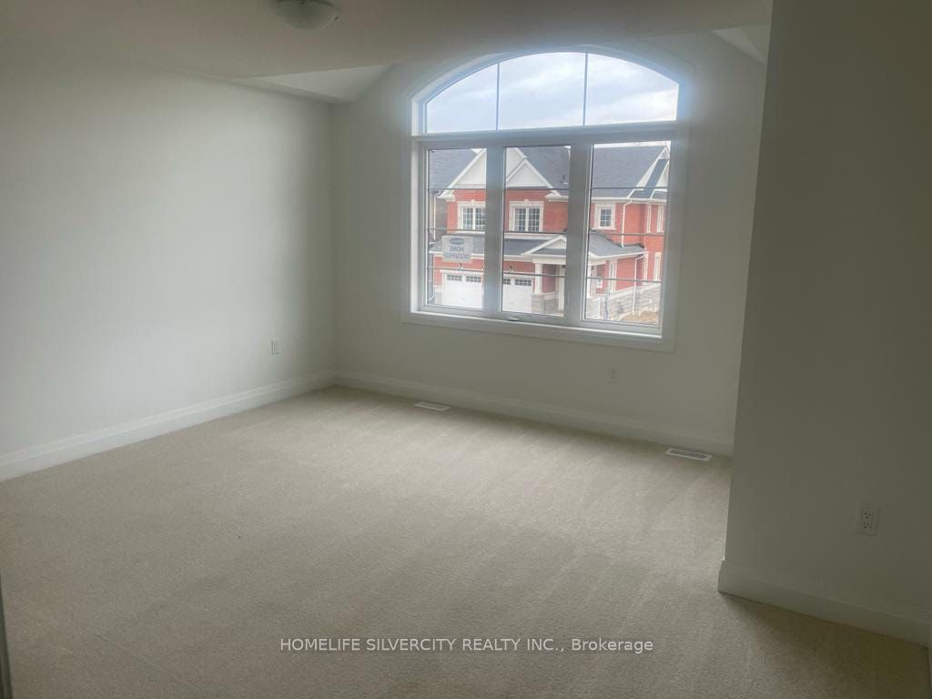3054 Paperbirch Tr