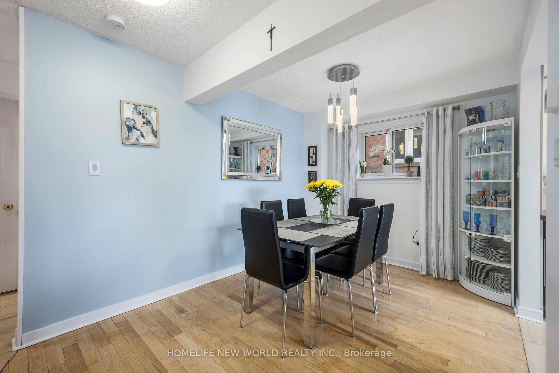48 Mccullock Cres