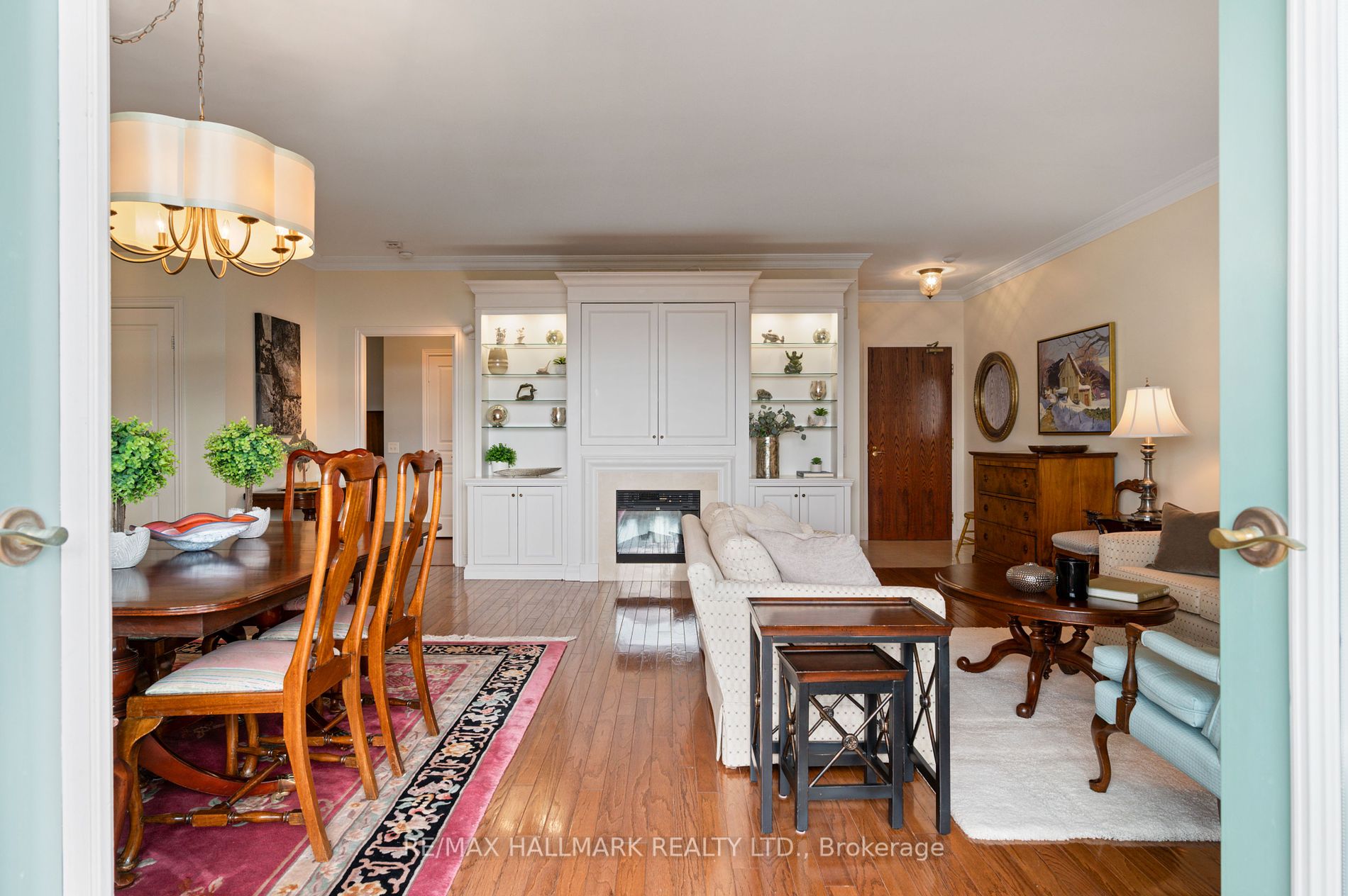 9 Boardwalk Drive #321