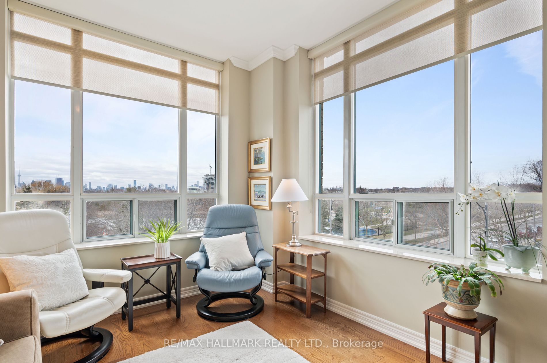 9 Boardwalk Drive #321