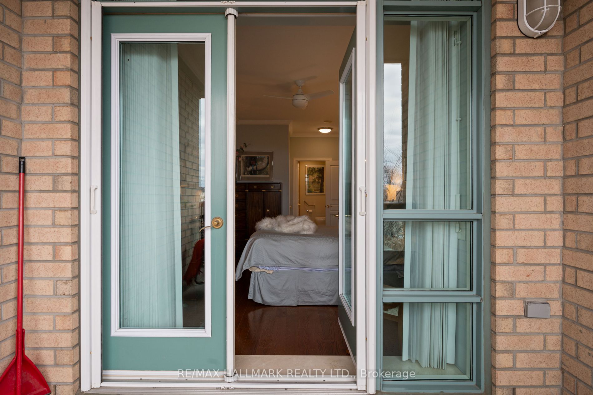 9 Boardwalk Drive #321