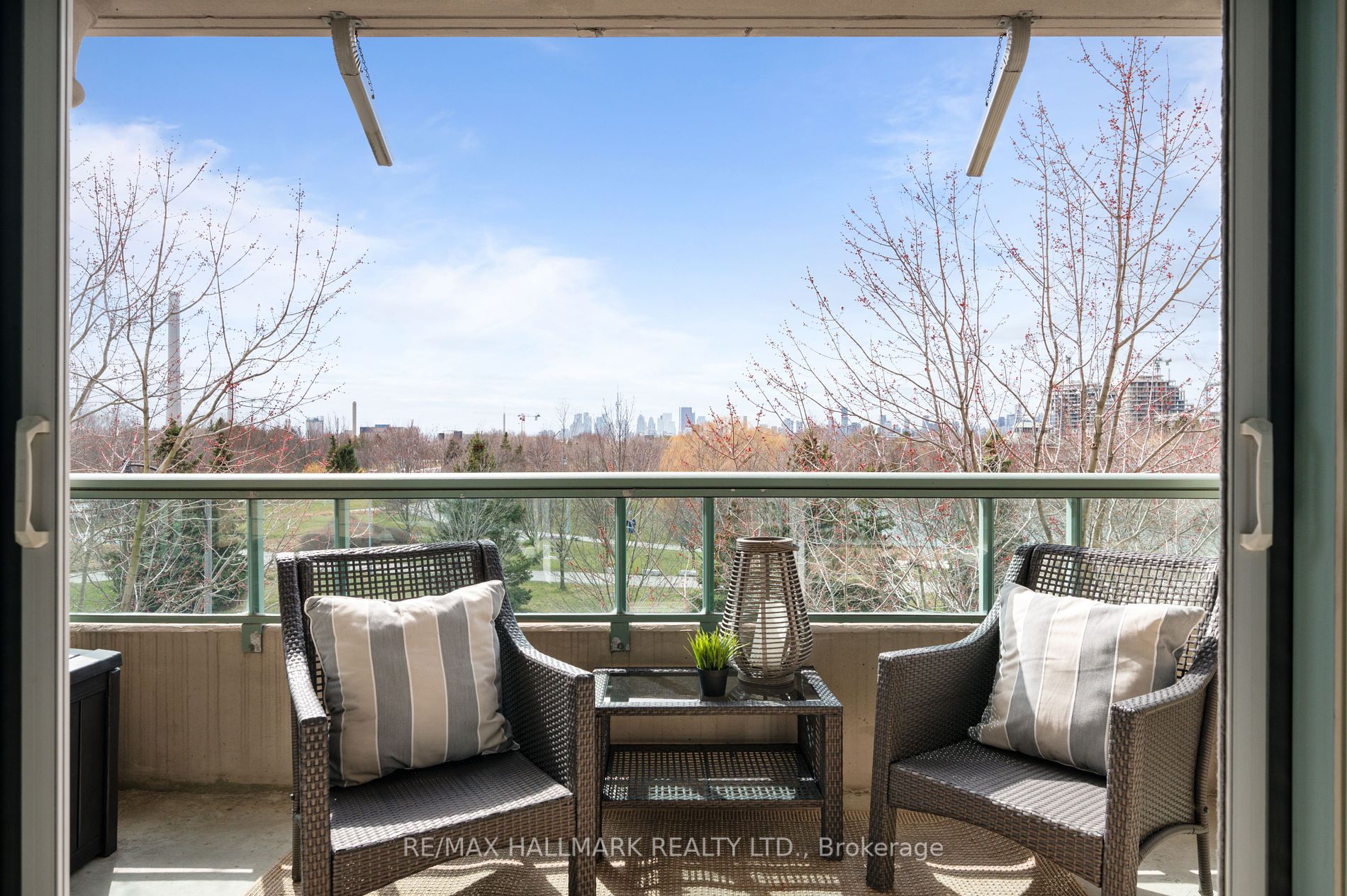 9 Boardwalk Drive #321