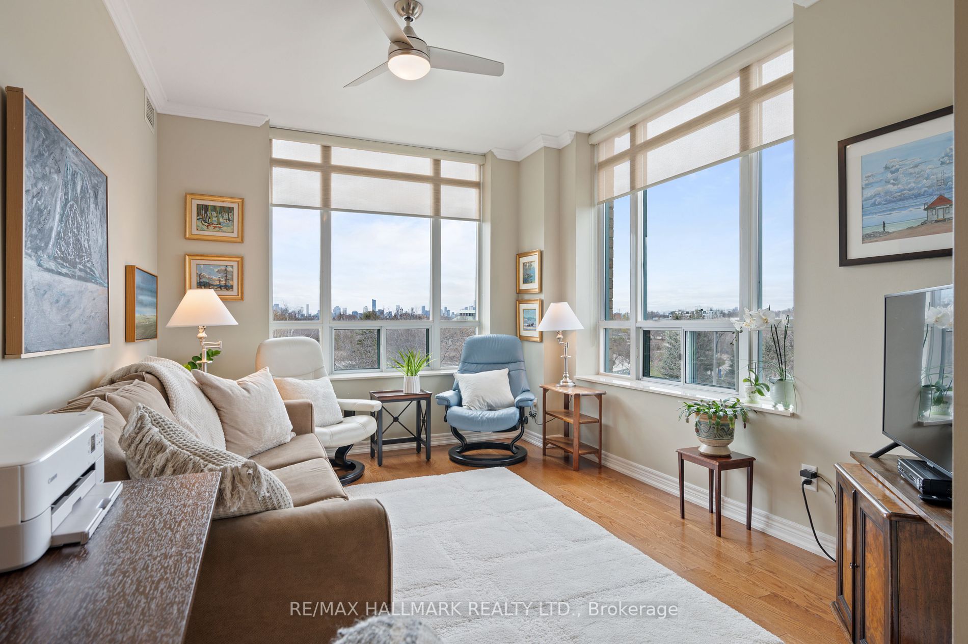 9 Boardwalk Drive #321