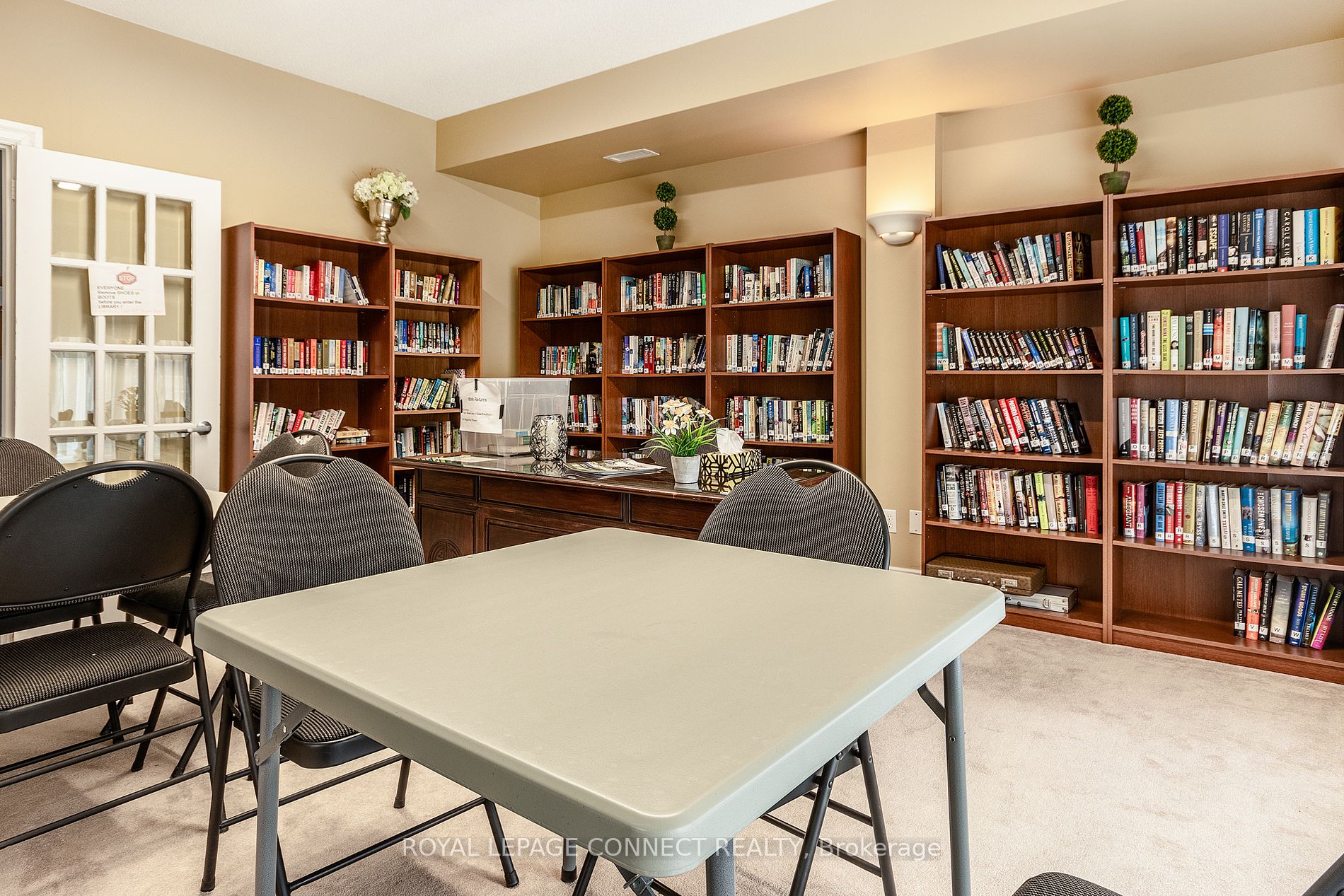 7 Hirshfield Lane, #H7