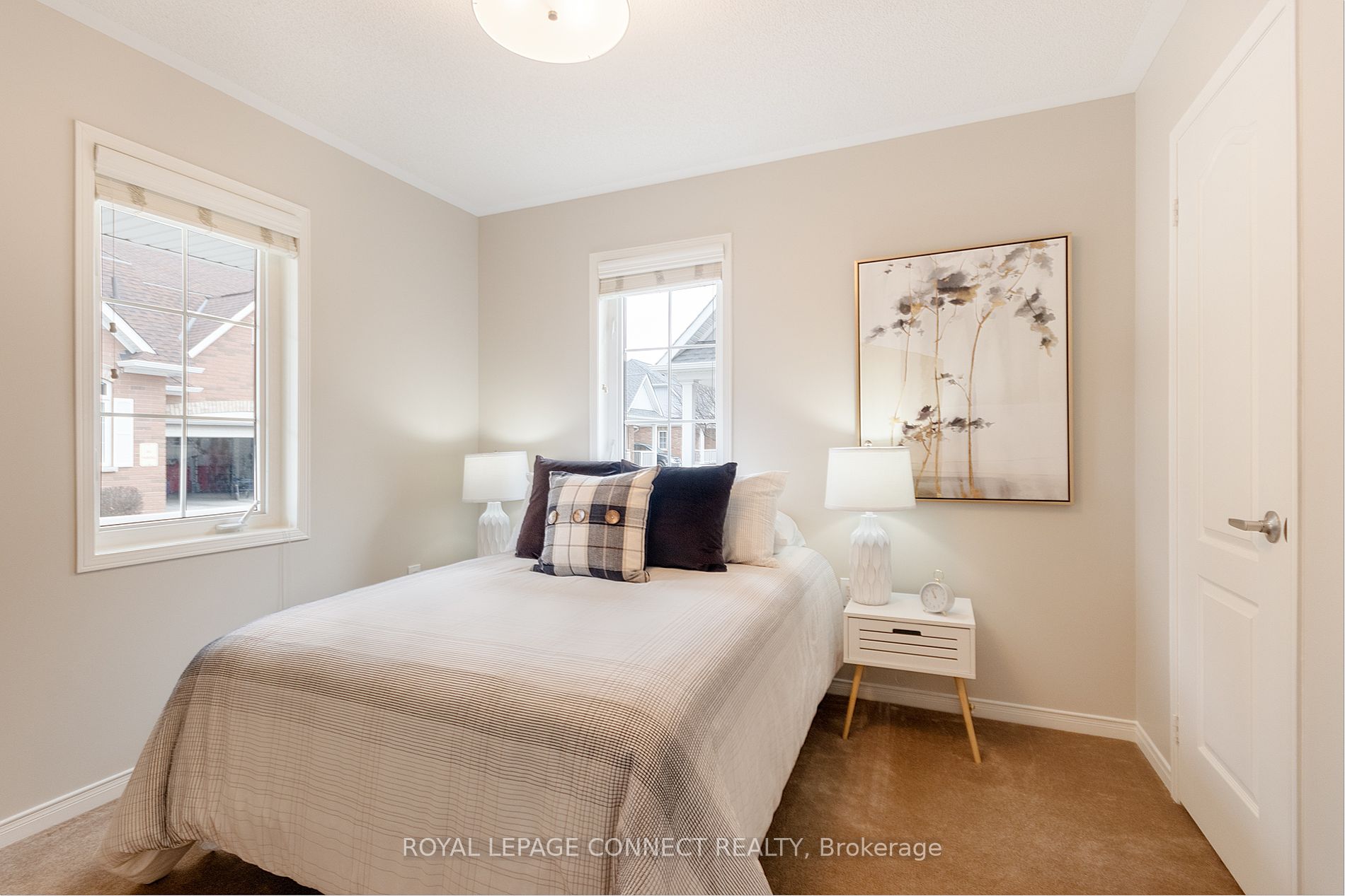 7 Hirshfield Lane, #H7
