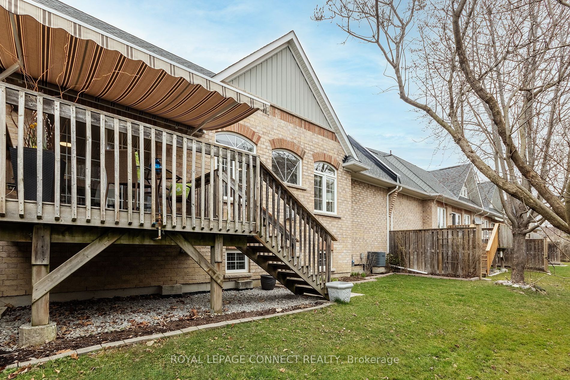 7 Hirshfield Lane, #H7