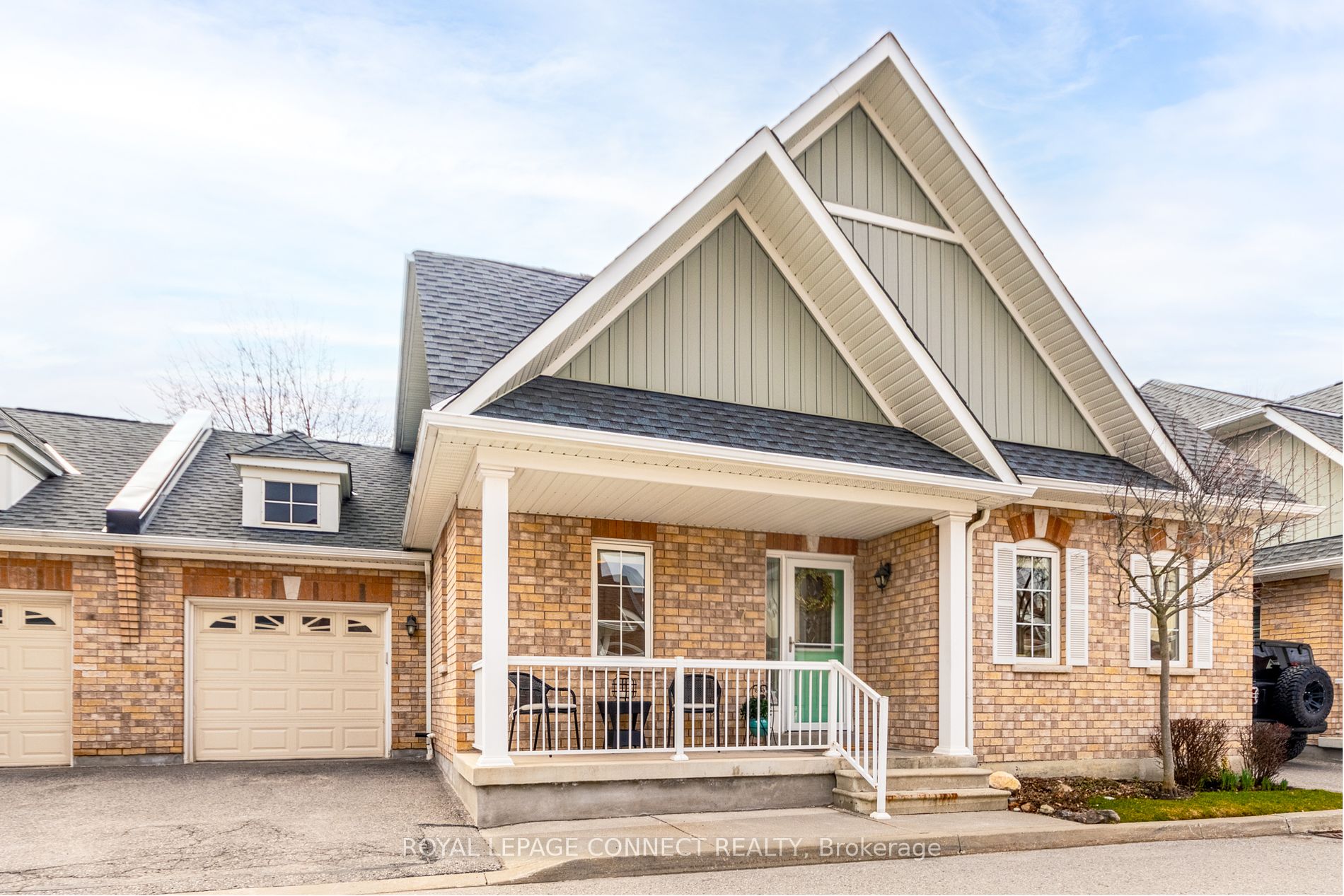 7 Hirshfield Lane, #H7