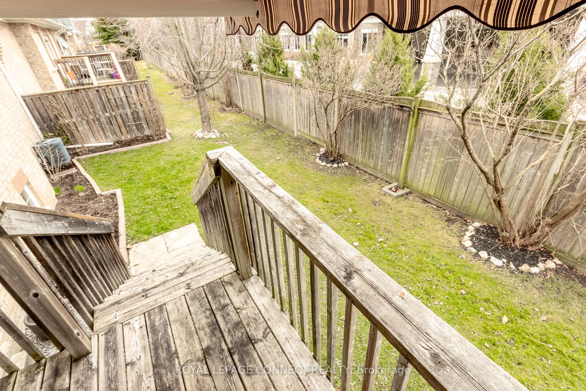 7 Hirshfield Lane, #H7