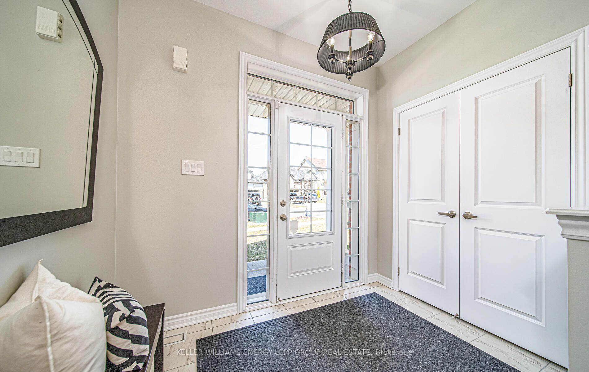 36 Glenhaven Crt
