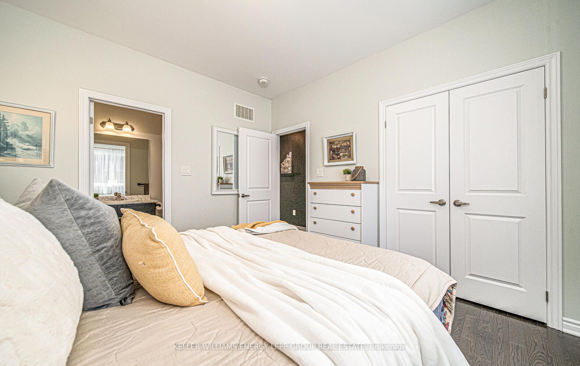 36 Glenhaven Crt