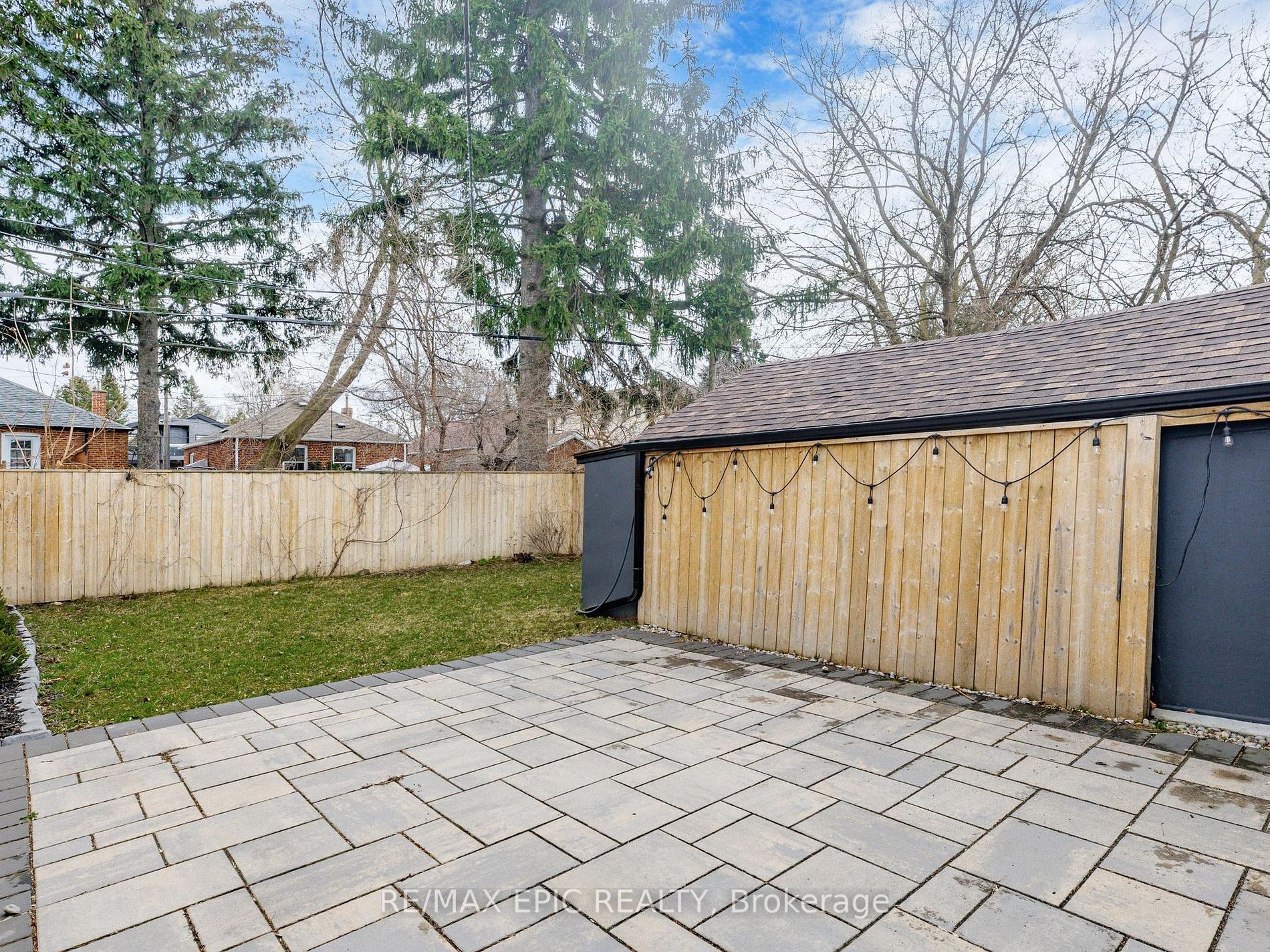 487 Dawes Rd