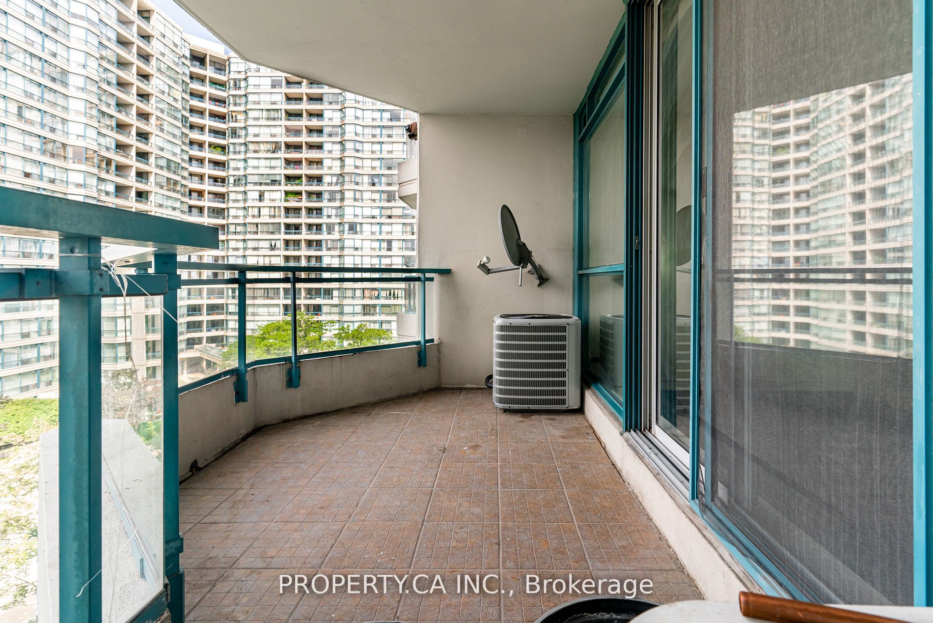 4727 Sheppard Avenue E, #608