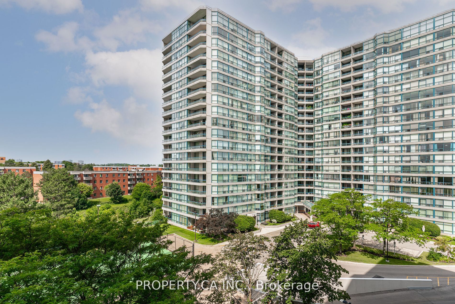 4727 Sheppard Avenue E, #608