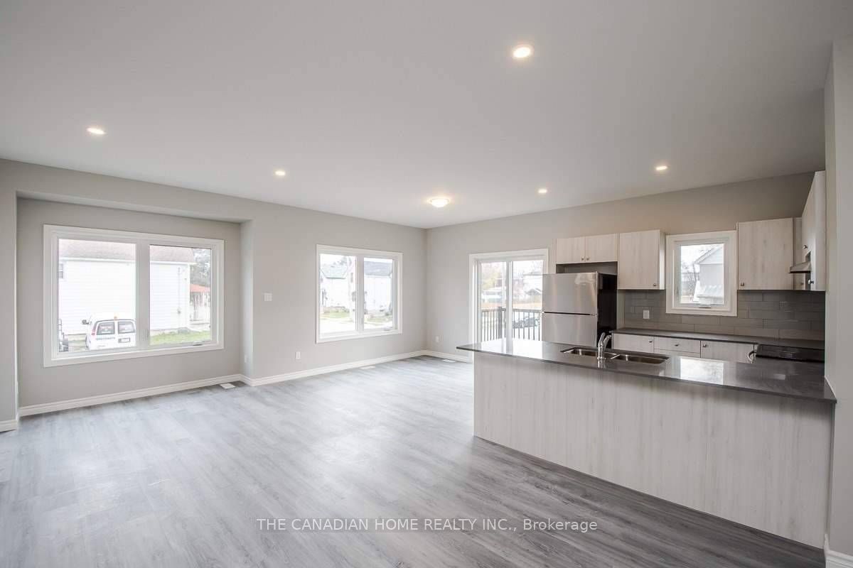 310 Court St St, #Suite 1