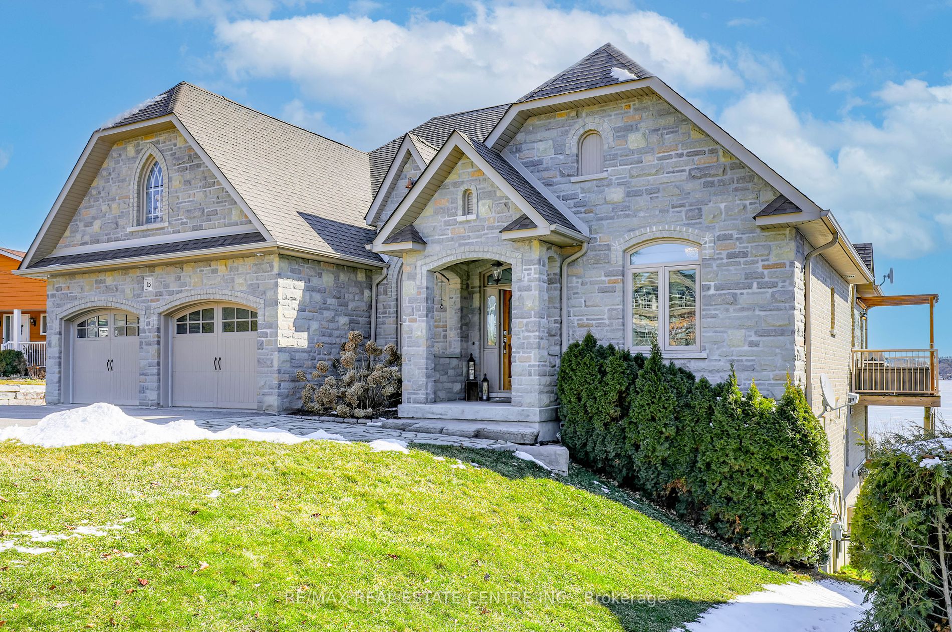 15 Coulcliff Blvd