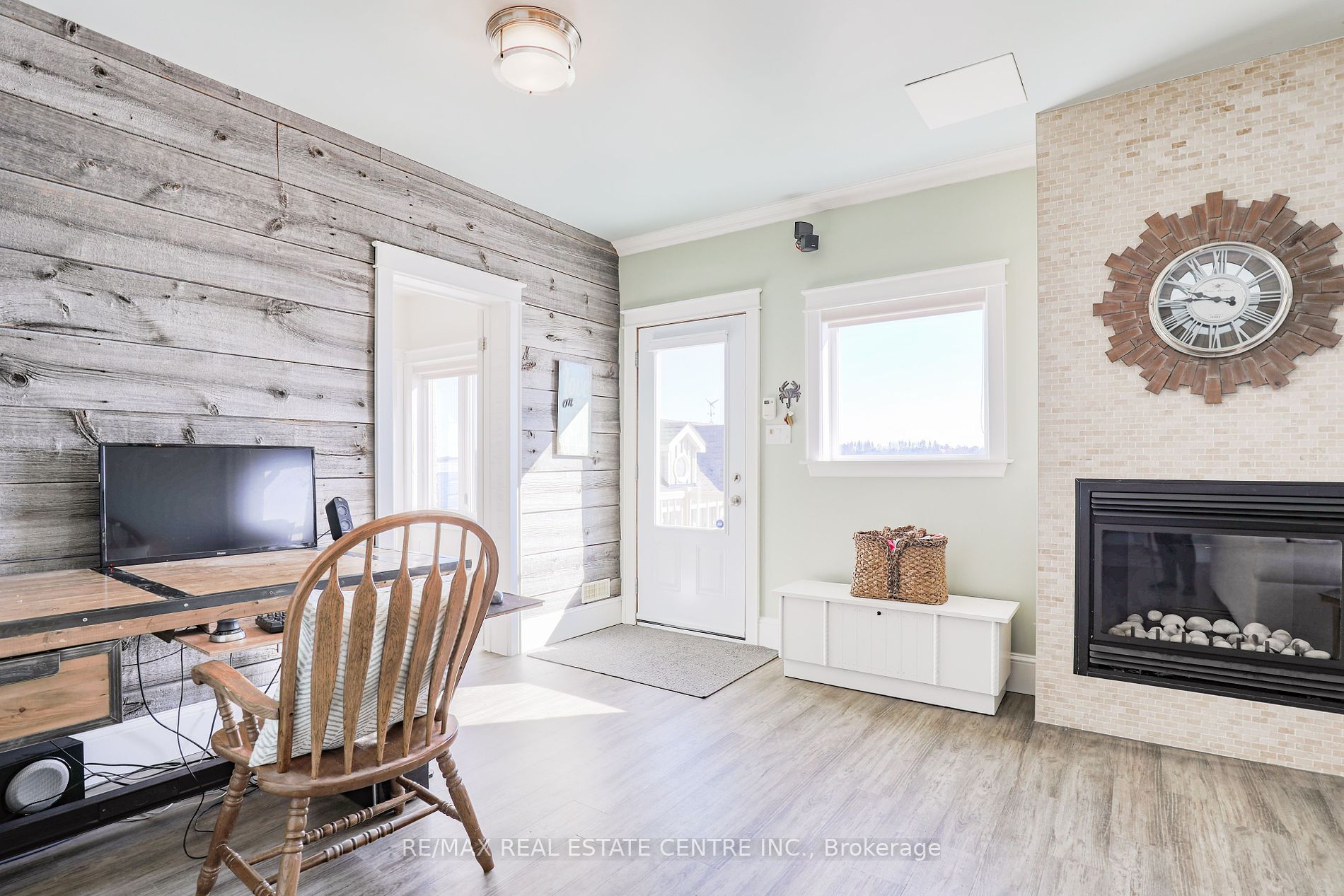15 Coulcliff Blvd
