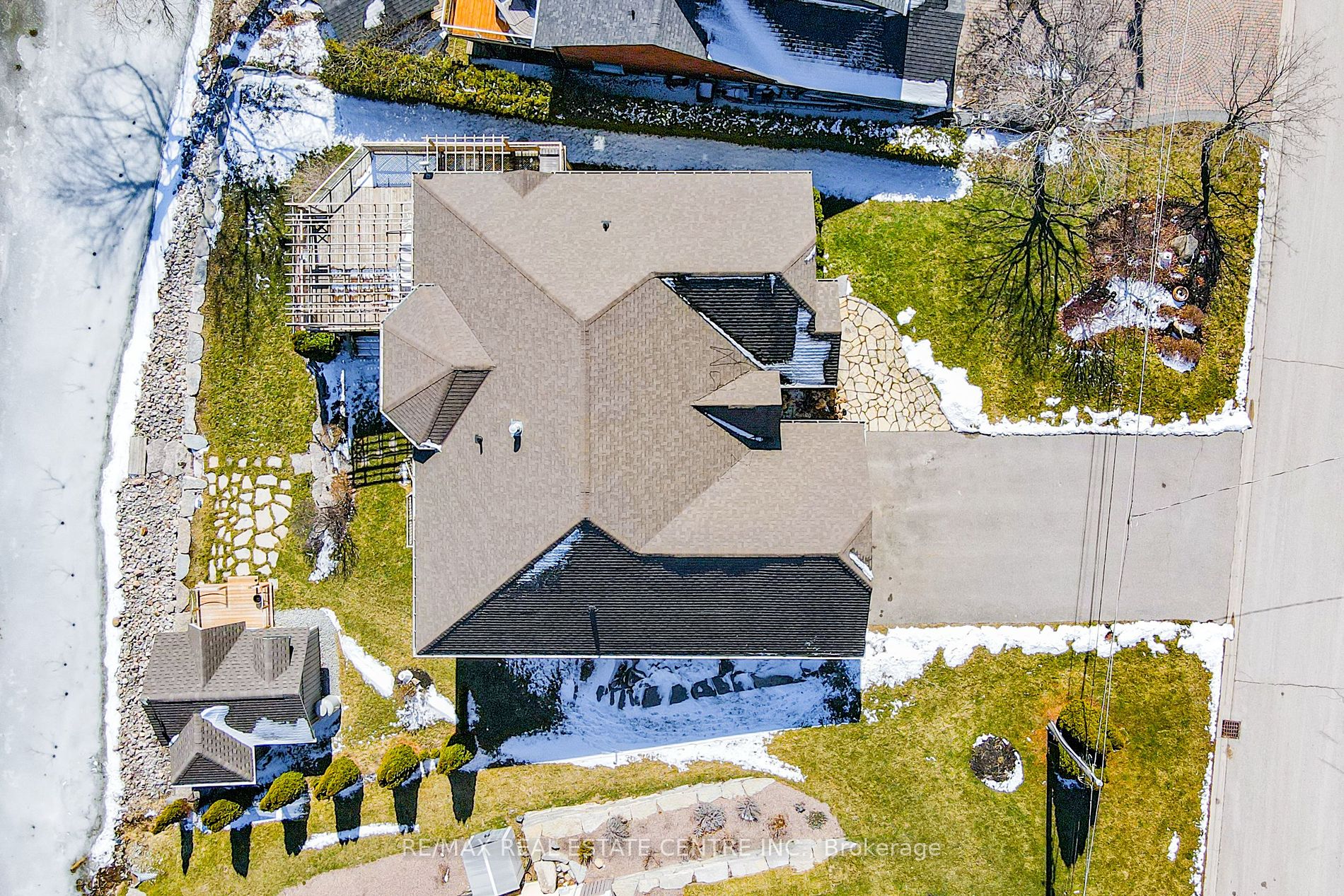 15 Coulcliff Blvd
