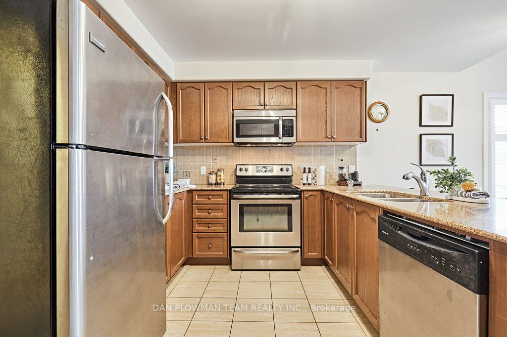 768 Ormond Dr