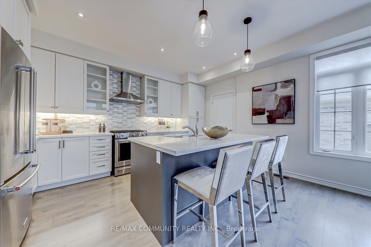 2 Drayton Avenue